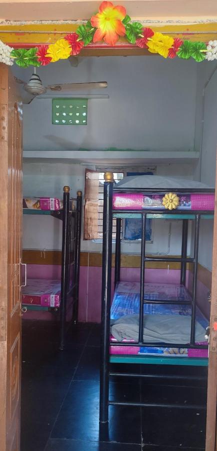 Hearthspace Hampi - Small Home, A Low-Impact Backpackers Hostel Екстер'єр фото