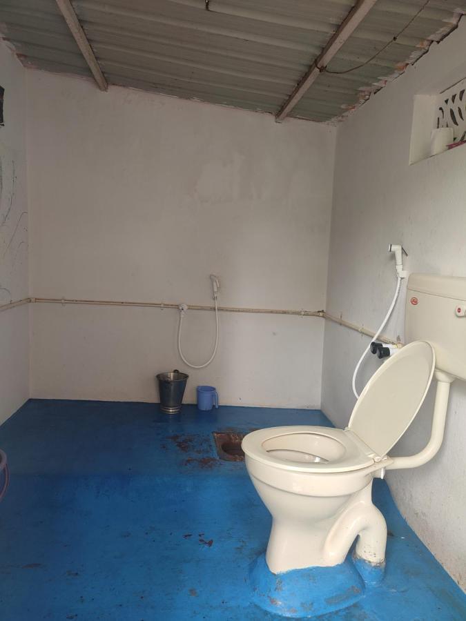 Hearthspace Hampi - Small Home, A Low-Impact Backpackers Hostel Екстер'єр фото